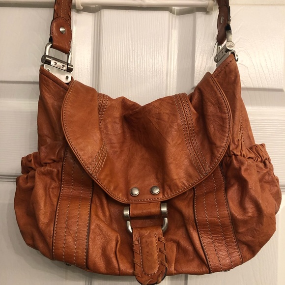 B. Makowsky - Picture 2 of 8